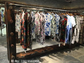 服装店个性装修案例老船木装修风格高端服饰船木装修图片船木产品系列